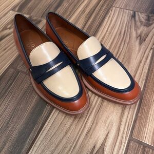 Women’s Franco Sarto brown and navy loafers size 7.5